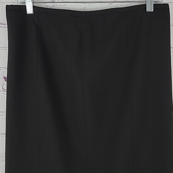 Armani Collezioni 100% Virgin-Wool Espresso Brown Skirt. NWT. Size 8. - Picture 2 of 16